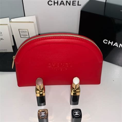 chanel lipstick set with bag